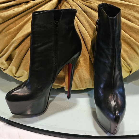 Christian Louboutin Booties - Picture 15 of 17